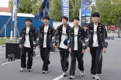 资讯：AL续约野辅准备冲击S16！JDG上亿打造银河战舰