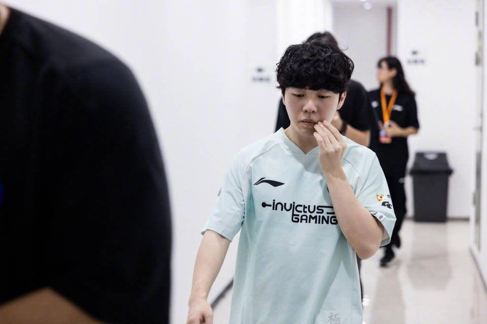 iG目前这个状态，进S15全球总决赛难度大不大？