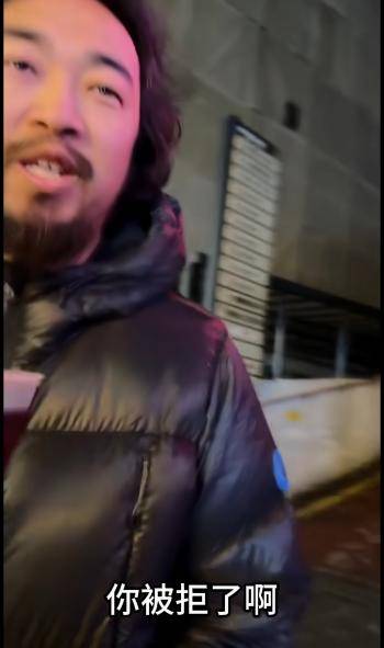 传闻新的LOL名人堂皮肤为Uzi卡莎；《影之刃 零》制作人被聘为客座教授