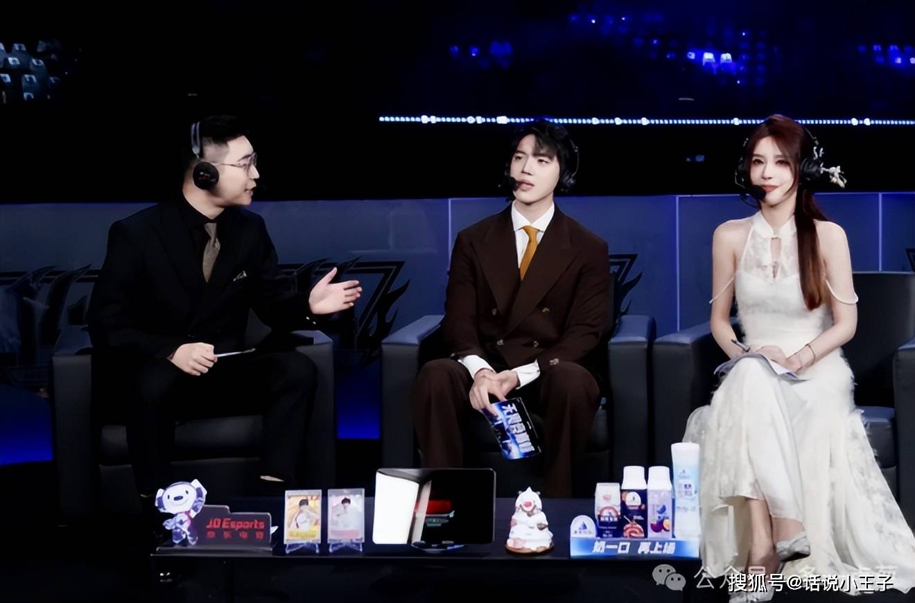 LPL解说迎来大变天!Rita成为LPL解说一姐,瞳夕疑似被优化