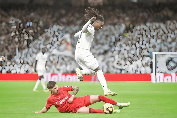 西甲焦点战：皇马主场迎战塞维利亚，银河战舰能否延续强势？