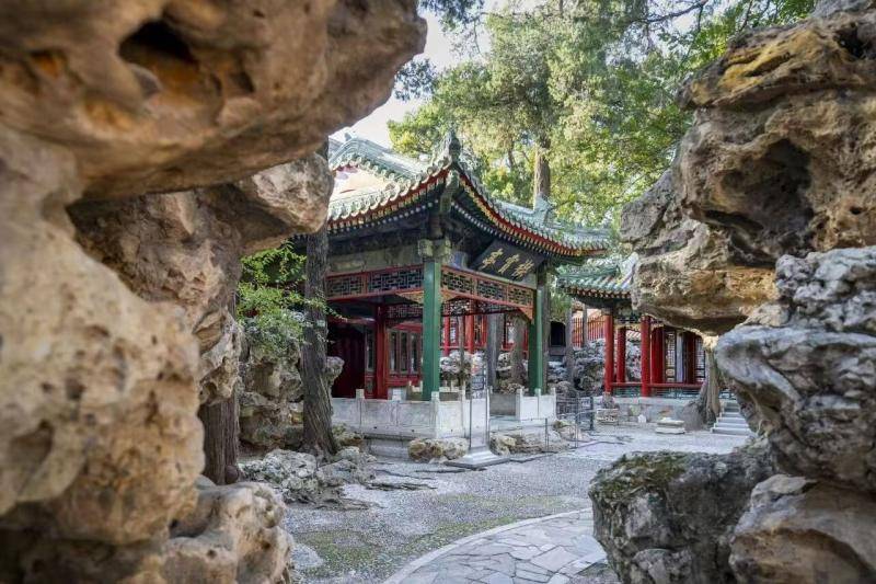 乾隆花园重新开放 观众购买珍宝馆门票后即可参观