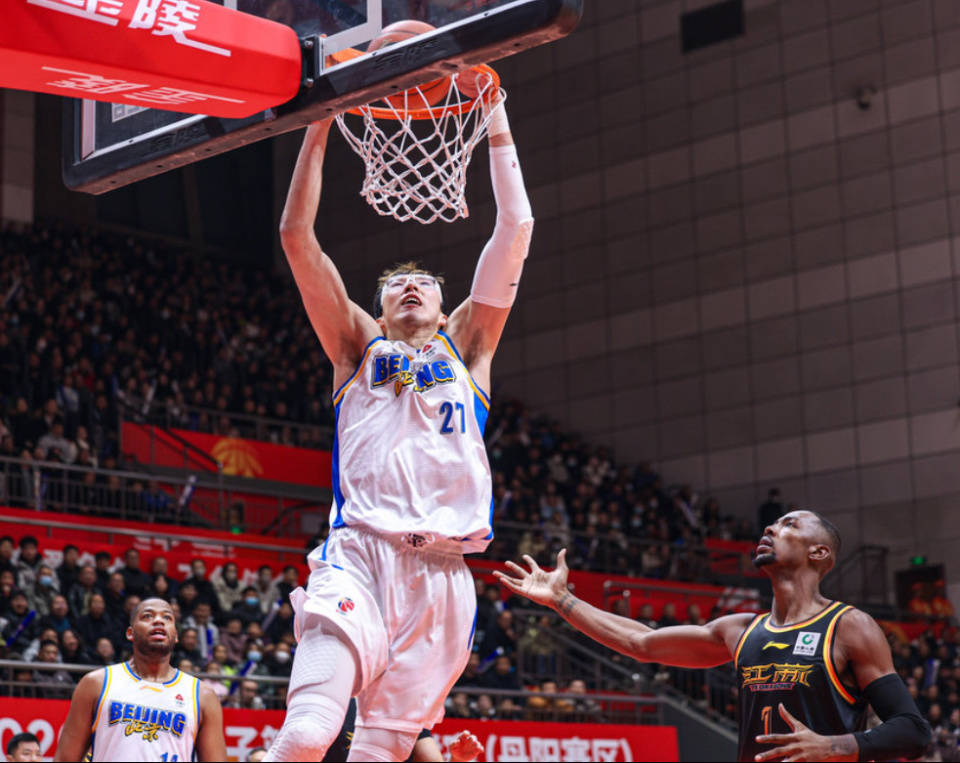 辽宁神锋11+9，赵睿首秀小试牛刀，新版“CBA银河战舰”诞生！