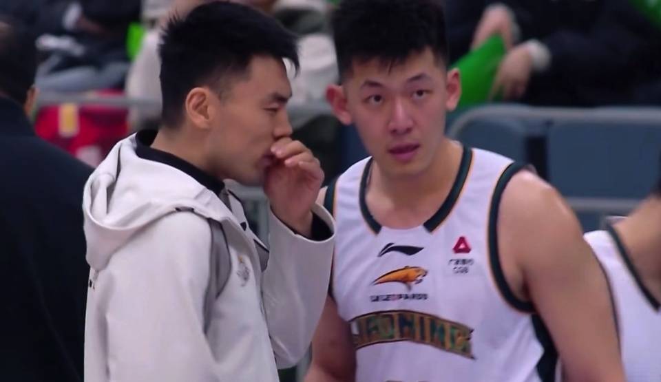 辽宁神锋11+9，赵睿首秀小试牛刀，新版“CBA银河战舰”诞生！